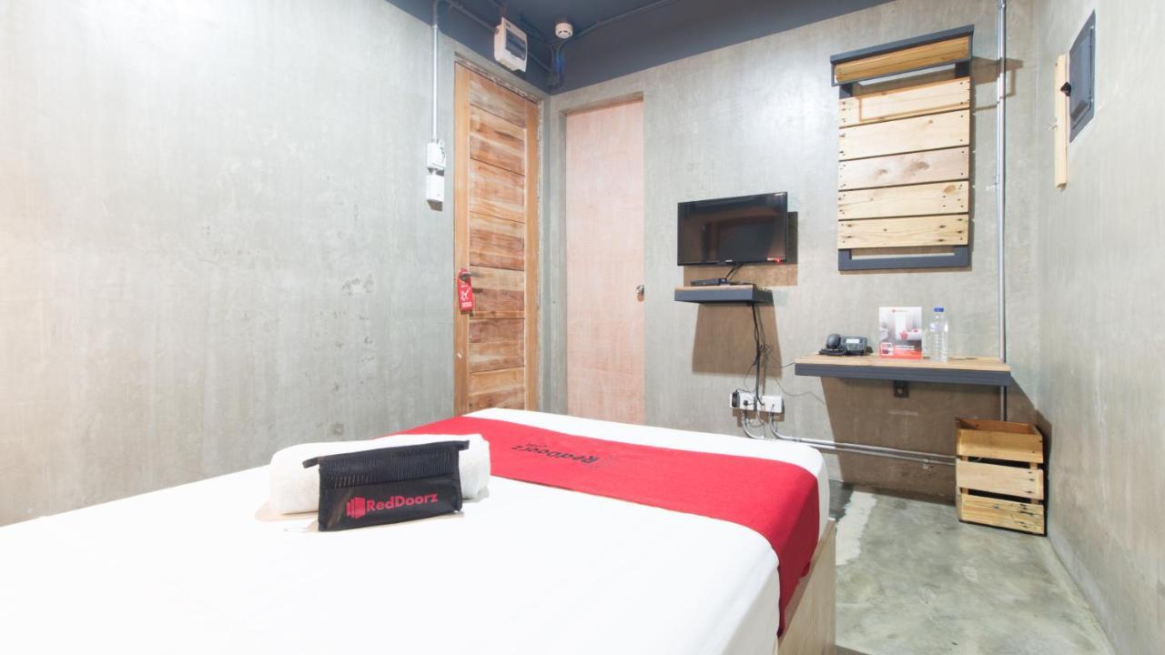 Reddoorz Plus @ Taft North Mandurriao Iloilo Eksteriør bilde
